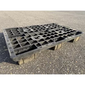 Műanyag raklap 80x120 Használt /készlet erejéig!/