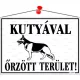 Információs tábla, 35x25 cm, "Kutyával őrzött terület!"